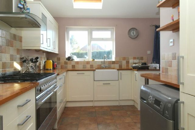  Image of 3 bedroom Terraced house for sale in Garstons Close Titchfield Fareham PO14 at Titchfield  Fareham, PO14 4EW