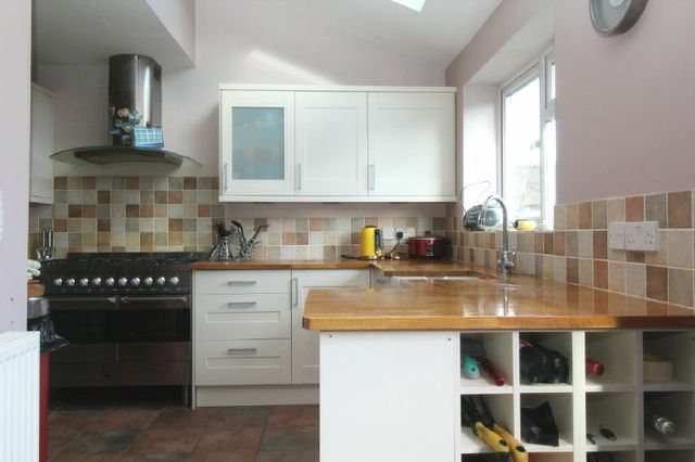  Image of 3 bedroom Terraced house for sale in Garstons Close Titchfield Fareham PO14 at Titchfield  Fareham, PO14 4EW