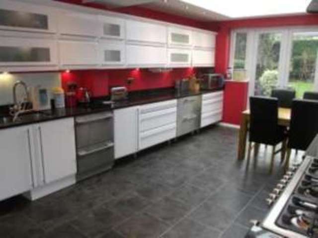  Image of 3 bedroom Detached house for sale in Repton Avenue Gidea Park Romford RM2 at Gidea Park  Gidea Park, RM2 5LT