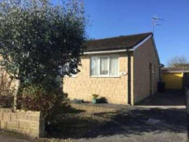 Image of 2 bedroom Bungalow for sale in Sylvan Way Gillingham SP8 at Gillingham Dorset Peacemarsh, SP8 4EQ