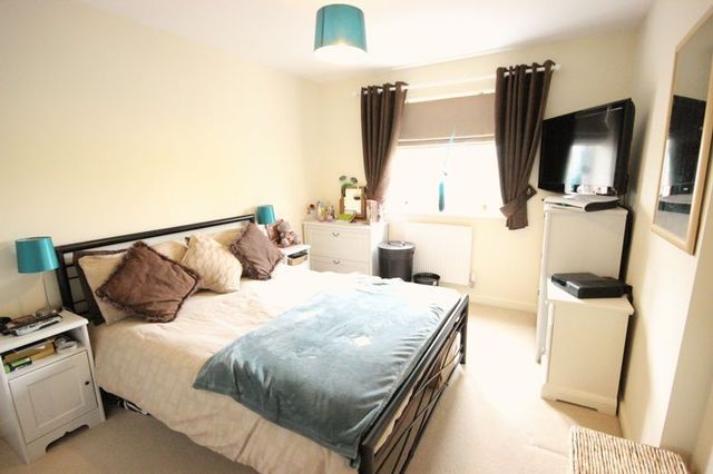  Image of 3 bedroom Detached house for sale in Gilpin Court Hockliffe Leighton Buzzard LU7 at Gilpin Court Hockliffe Leighton Buzzard, LU7 9RX