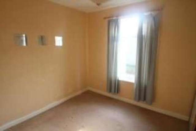  Image of 2 bedroom Terraced house for sale in Glanderston Gate Newton Mearns Glasgow G77 at Newton Mearns Glasgow Mearns, G77 6SW