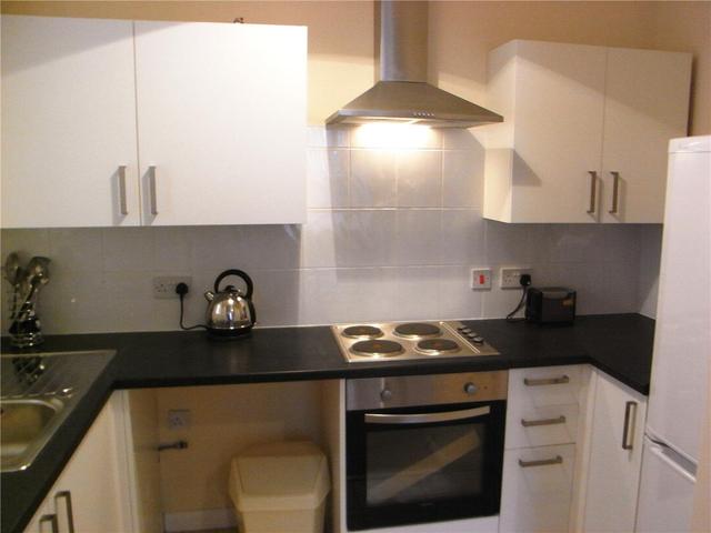  Image of 1 bedroom Flat to rent in Glasgow Road Paisley PA1 at Paisley Renfrewshire Renfrewshire, PA1 3QG