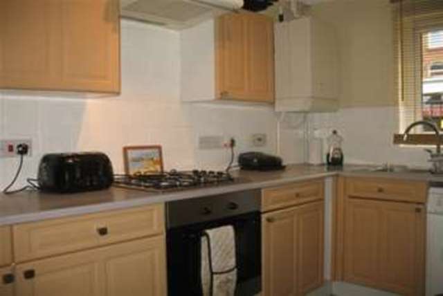  Image of 2 bedroom Detached house to rent in Glen Road Southampton SO19 at Southampton, SO19 9EJ