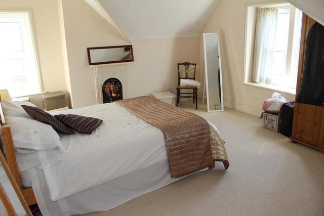  Image of 6 bedroom Detached house for sale in Glendinning Avenue Weymouth DT4 at Weymouth, DT4 7QF