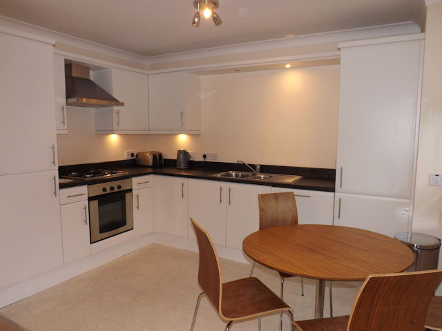  Image of 2 bedroom Flat to rent in Gorely Place Motherwell ML1 at Motherwell North Lanarkshire North Lanarkshire, ML1 2FJ