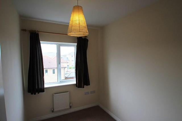  Image of 4 bedroom Detached house to rent in Graham Road Cambridge CB4 at Cambridge, CB4 2WP