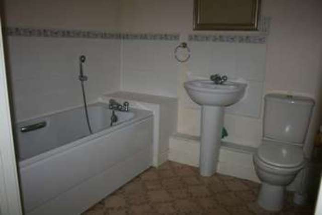  Image of 2 bedroom Flat for sale in Grange Drive Streetly Sutton Coldfield B74 at Grange Drive Streetly Sutton Coldfield, B74 3DT