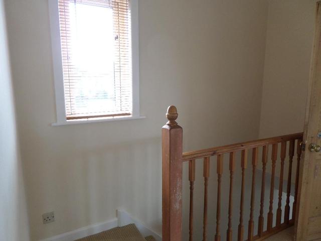  Image of 3 bedroom Semi-Detached house to rent in Grantham Road Southampton SO19 at Bitterne  Southampton, SO19 4DW
