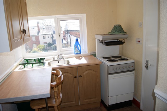  Image of 1 bedroom Flat to rent in Greenhill Road Moseley Birmingham B13 at Moseley  Birmingham, B13 9SR