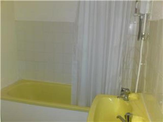  Image of 1 bedroom Studio flat to rent in Greenhill Road Rutherglen Glasgow G73 at Rutherglen South Lanarkshire South Lanarkshire, G73 2SR
