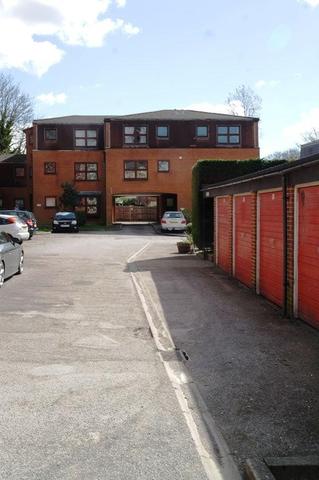  Image of 2 bedroom Apartment for sale in Gresham Road Brentwood CM14 at Gresham Close  Brentwood, CM14 4HW