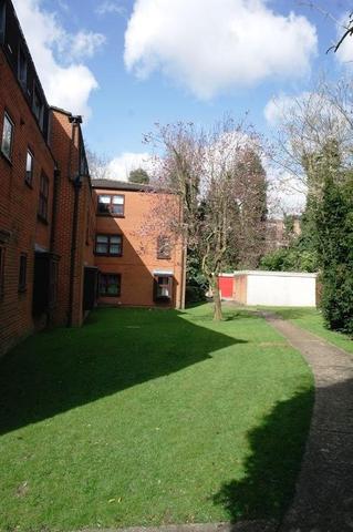  Image of 2 bedroom Apartment for sale in Gresham Road Brentwood CM14 at Gresham Close  Brentwood, CM14 4HW