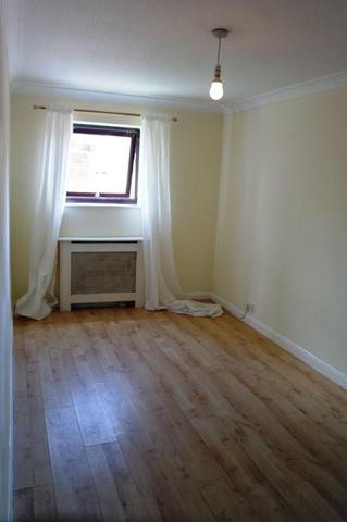  Image of 2 bedroom Apartment for sale in Gresham Road Brentwood CM14 at Gresham Close  Brentwood, CM14 4HW