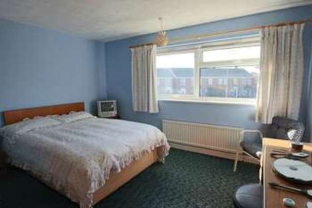  Image of 4 bedroom Detached house for sale in Gunton Church Lane Lowestoft NR32 at Gunton Church Lane  Lowestoft, NR32 4LE