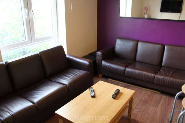  Image of 1 bedroom House Share to rent in Gwennyth Street Cardiff CF24 at Gwennyth Street Cathays Cardiff, CF24 4PH