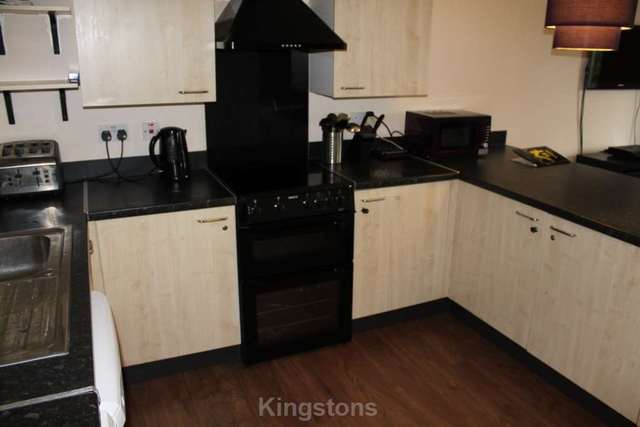  Image of 1 bedroom House Share to rent in Gwennyth Street Cardiff CF24 at Gwennyth Street Cathays Cardiff, CF24 4PH