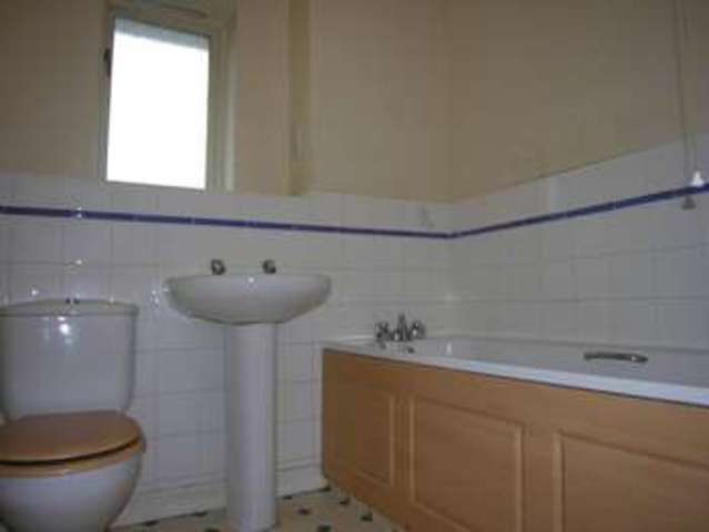 Image of 2 bedroom Detached house to rent in Shalbourne Square London E9 at Shalbourne Square  London, E9 5JN