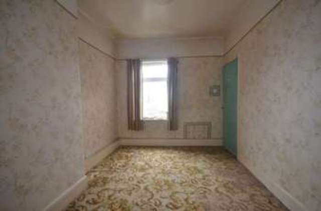  Image of 2 bedroom Terraced house for sale in Halegate Road Widnes WA8 at Halegate Road  Widnes, WA8 8LZ