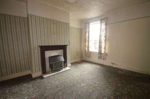  Image of 2 bedroom Terraced house for sale in Halegate Road Widnes WA8 at Halegate Road  Widnes, WA8 8LZ