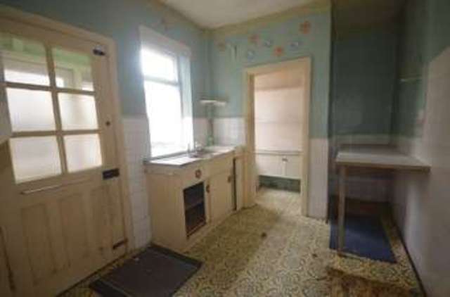  Image of 2 bedroom Terraced house for sale in Halegate Road Widnes WA8 at Halegate Road  Widnes, WA8 8LZ