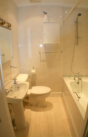 Image of 1 bedroom Studio flat to rent in Hallam Street London W1W at Marylebone London Regent