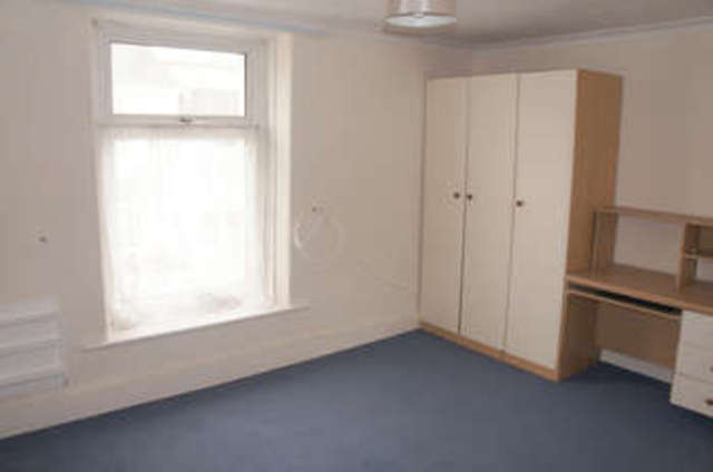  Image of 2 bedroom Terraced house for sale in Hamoaze Avenue Plymouth PL5 at Weston Mill Plymouth Devon, PL5 1BQ