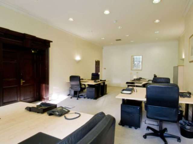  Image of Detached house to rent in Hanover Square London W1S at Mayfair W1S London, W1S 1HT