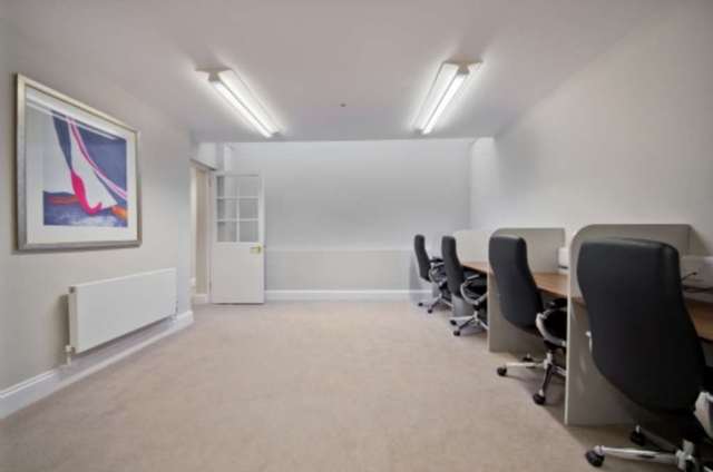  Image of Detached house to rent in Hanover Square London W1S at Oxford Circus W1S London, W1S 1JB