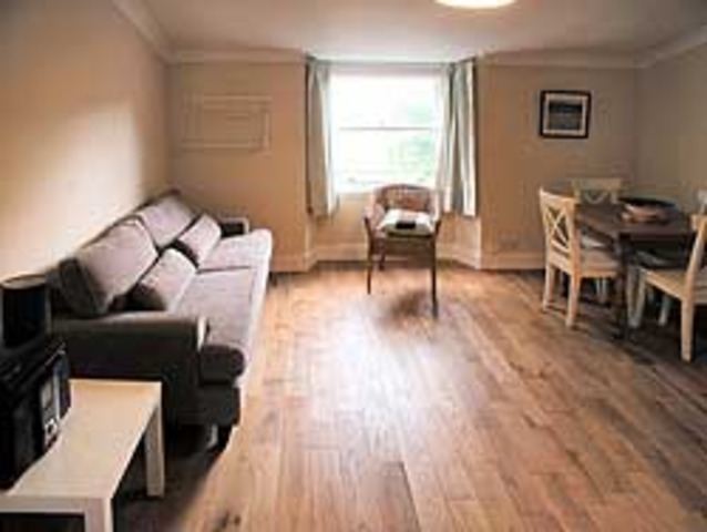  Image of 2 bedroom Flat to rent in Hart Street Edinburgh EH1 at Broughton Edinburgh Edinburgh, EH1 3RN