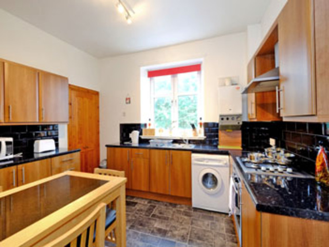  Image of 1 bedroom Flat to rent in Hartington Road Aberdeen AB10 at West End Aberdeen Aberdeen, AB10 6XT