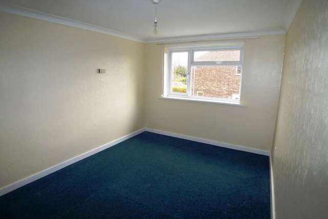  Image of 2 bedroom Flat to rent in Hatherley Road Sidcup DA14 at Hatherley Road  Sidcup, DA14 4AS