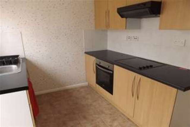  Image of 2 bedroom Terraced house to rent in Hawthorn Road Strood Rochester ME2 at Rochester, ME2 2HW