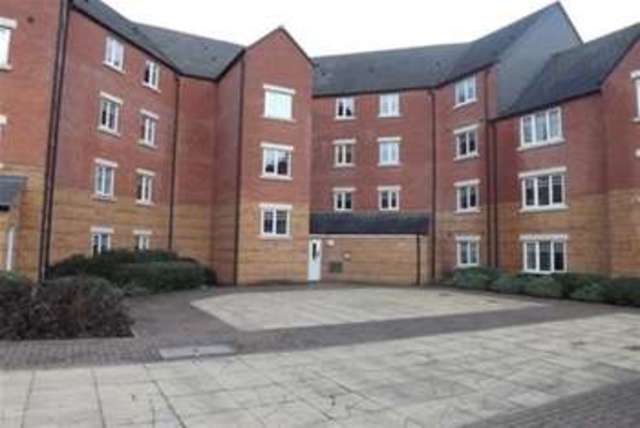  Image of 1 bedroom Flat to rent in Hedgerow Close Redditch B98 at Redditch, B98 7QE