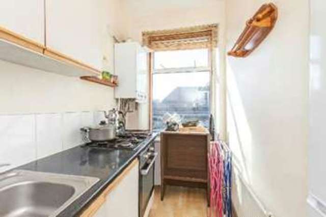  Image of 1 bedroom Flat for sale in Hemstal Road London NW6 at Hemstal Road  West Hampstead, NW6 2AD