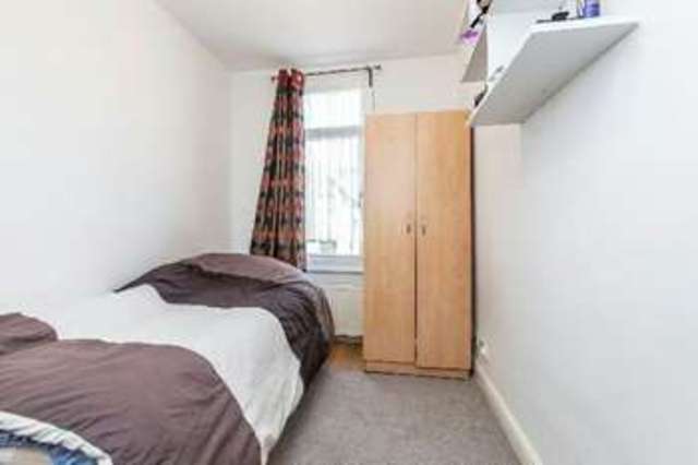  Image of 2 bedroom Flat for sale in Hemstal Road London NW6 at Hemstal Road  West Hampstead, NW6 2AD