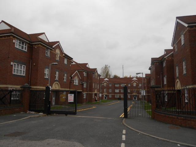  Image of 2 bedroom Flat to rent in Henderson Street Burnage Manchester M19 at Levenshulme  Manchester, M19 2GY