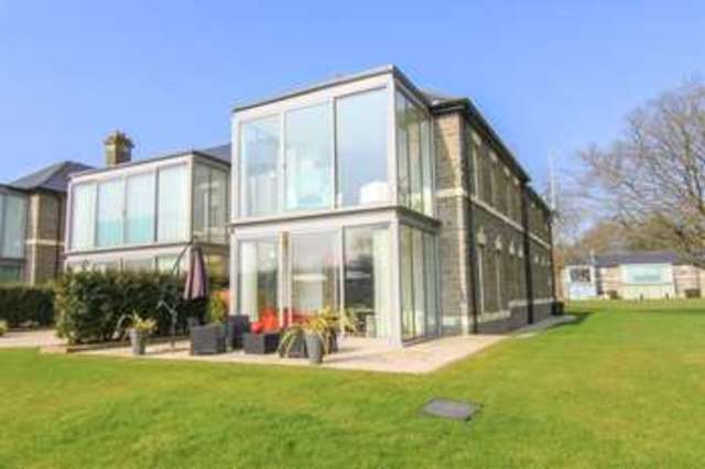  Image of 2 bedroom Apartment for sale in Hensol Castle Park Hensol Pontyclun CF72 at Hensol Pontyclun Pontyclun, CF72 8GR