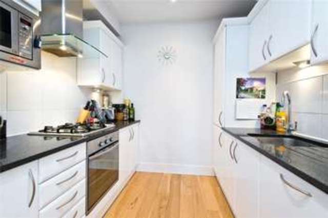  Image of 2 bedroom Flat for sale in Inner Park Road London SW19 at 21 Inner Park Road London Wimbledon Park, SW19 6ED