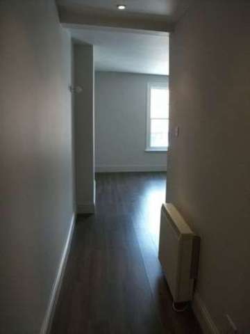  Image of 1 bedroom Flat to rent in High Street Abingdon OX14 at High Street  Abingdon, OX14 5AX