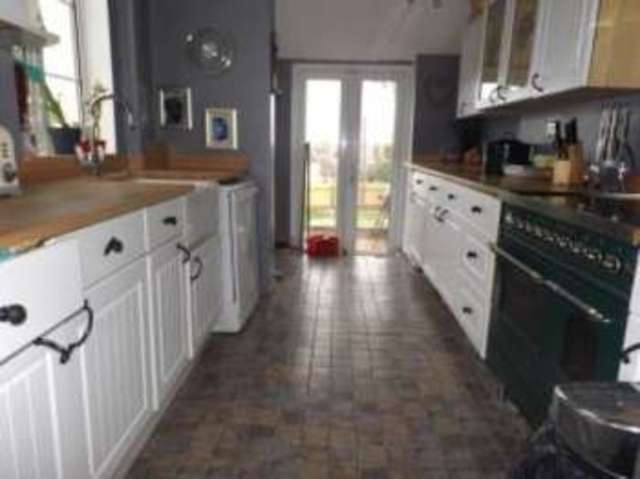  Image of 2 bedroom End of Terrace for sale in High Street Brackley NN13 at Brackley Northamptonshire Brackley, NN13 7BN