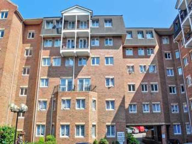  Image of 1 bedroom Flat for sale in High Street Chatham ME4 at Chatham Kent Chatham, ME4 4PG