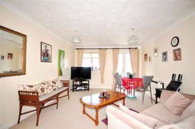  Image of 1 bedroom Flat for sale in High Street Chatham ME4 at Chatham Kent Chatham, ME4 4PG