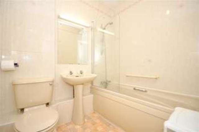  Image of 1 bedroom Flat for sale in High Street Chatham ME4 at Chatham Kent Chatham, ME4 4PG