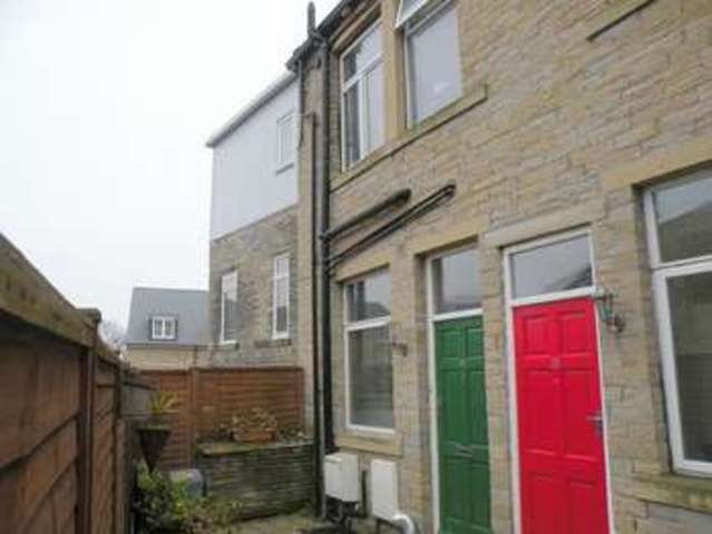  Image of 3 bedroom End of Terrace for sale in High Street Idle Bradford BD10 at Idle, BD10 8NN