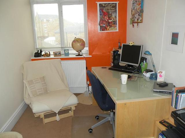  Image of 3 bedroom End of Terrace for sale in High Street Idle Bradford BD10 at Idle, BD10 8NN