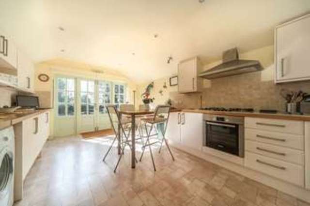  Image of 5 bedroom Semi-Detached house to rent in High Street Leigh Tonbridge TN11 at High Street Leigh Tonbridge, TN11 8RL