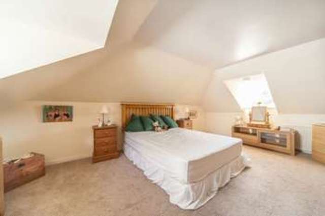  Image of 5 bedroom Semi-Detached house to rent in High Street Leigh Tonbridge TN11 at High Street Leigh Tonbridge, TN11 8RL