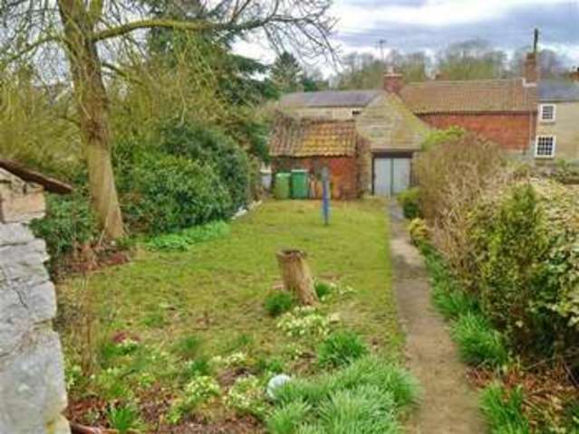  Image of 4 bedroom Cottage for sale in High Street Ropsley Grantham NG33 at Ropsley, NG33 4BE