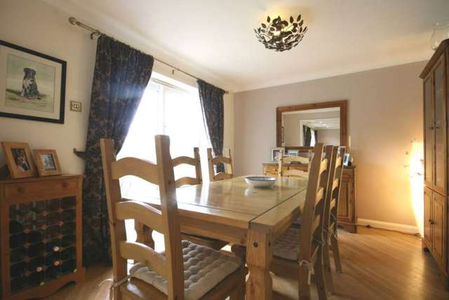  Image of 5 bedroom Detached house to rent in Highfield Lane Hemel Hempstead Industrial Estate Hemel Hempstead HP2 at Highfield Lane  Hemel Hempstead, HP2 5JF
